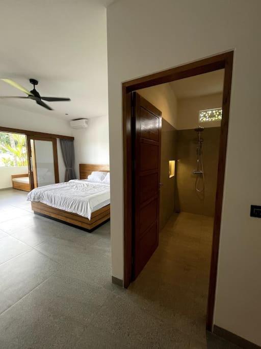 Villa Vespa Lovina Exterior foto